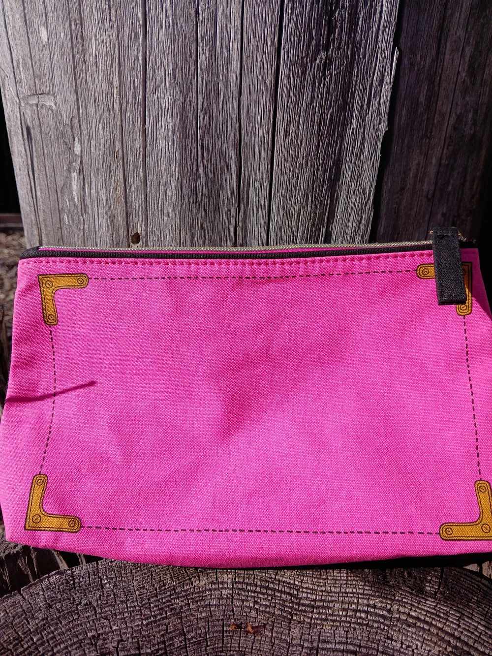Estee Lauder Pop Art Pink Canvas Cosmetic Pouch with Lipstick Print New No Tags